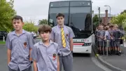 St Joseph's College взывает к действиям из-за опасной переполненности автобусов