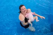 Swimply App Gains Popularity in WA as Families Hire Backyard Pools for Private Swimming Lessons