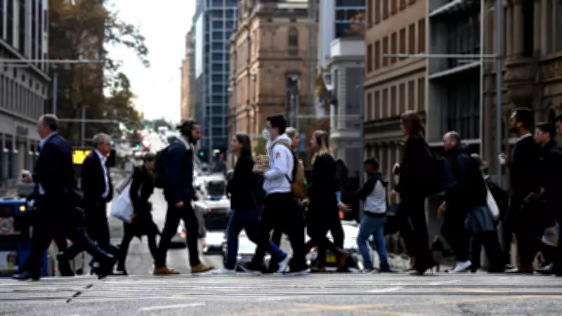 Australian Unions Push to Increase Annual Leave from Four to Five Weeks