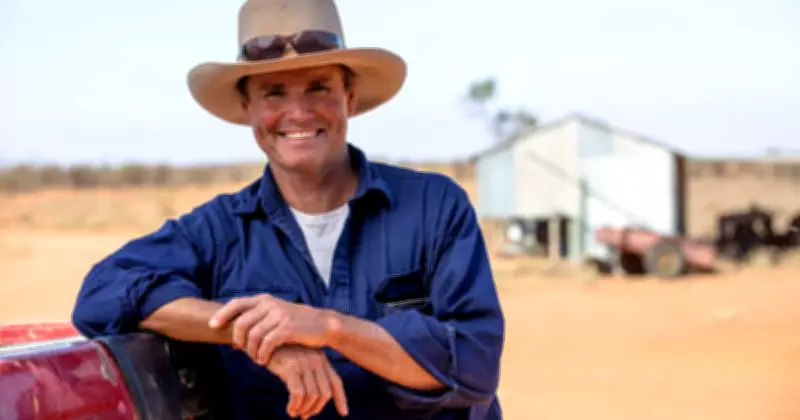 Brendan Cullen's Epic English Channel Swim: A Desert Swimmer's Triumph