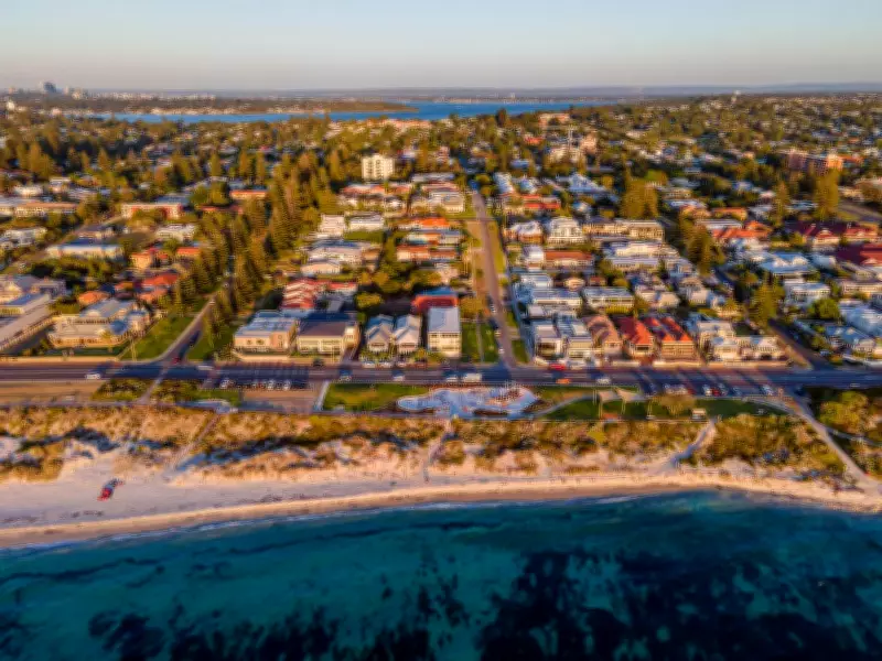 Cottesloe Considers Paid Parking to Ease Town Centre Congestion Pressures