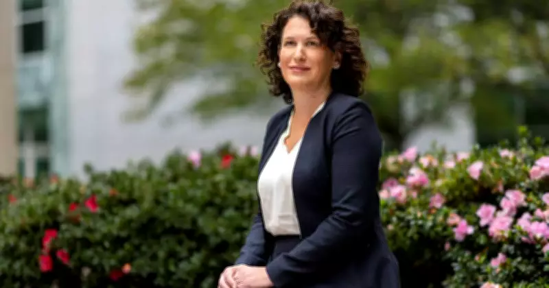 Federal Public Servants May Soon Receive an Extra Week of Paid Annual Leave