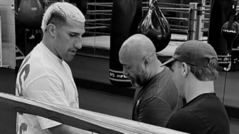 Justis Huni Returns to Boxing on Tyson Fury's Netflix Card in London