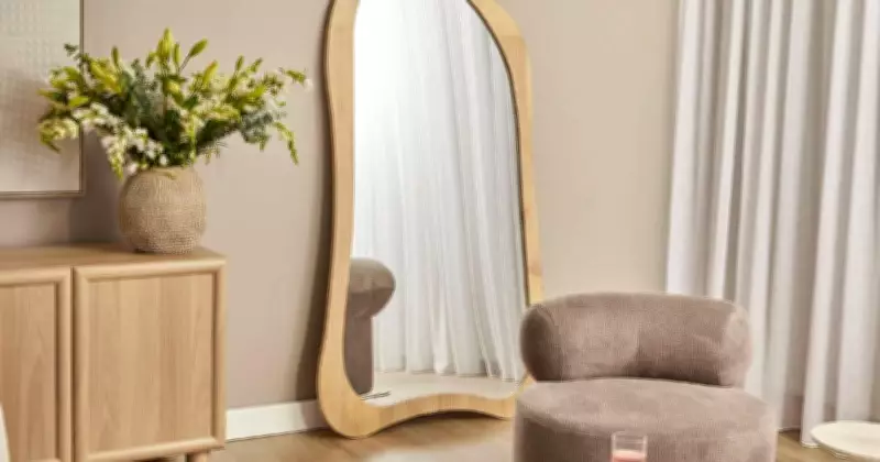 Katherine Stanley's Mirror Styling Tricks to Visually Expand Small Rooms
