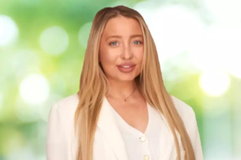 Make-up Artist and Distiller Lead One Nation's Orange Wave in Key Seats