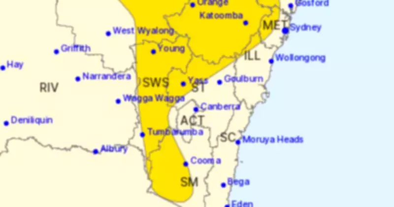Severe Storms Sweep Through Canberra, Threatening Neighboring Towns