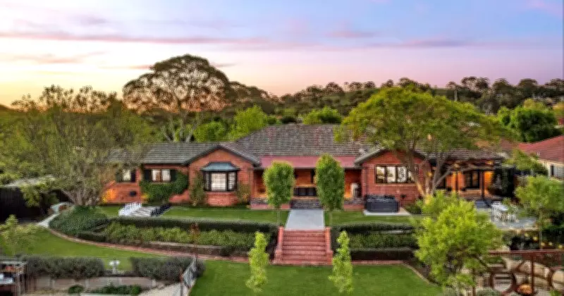 Tea Gardens Homestead: Ngunnawal's Hidden 1860s Gem Now Under Offer