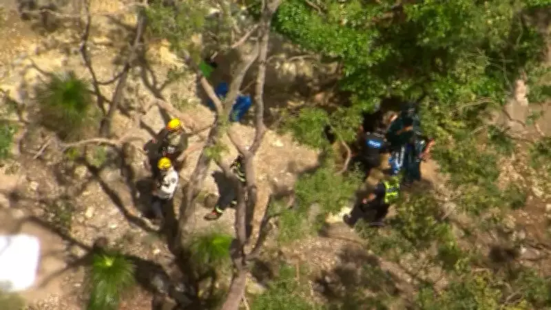 Tragic Fall Claims Life of Young Hiker on Slippery Queensland Mountain Trail