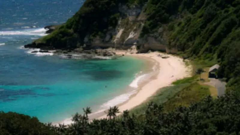 Woman, 54, Drowns at Lord Howe Island Beach Despite Rescue Efforts
