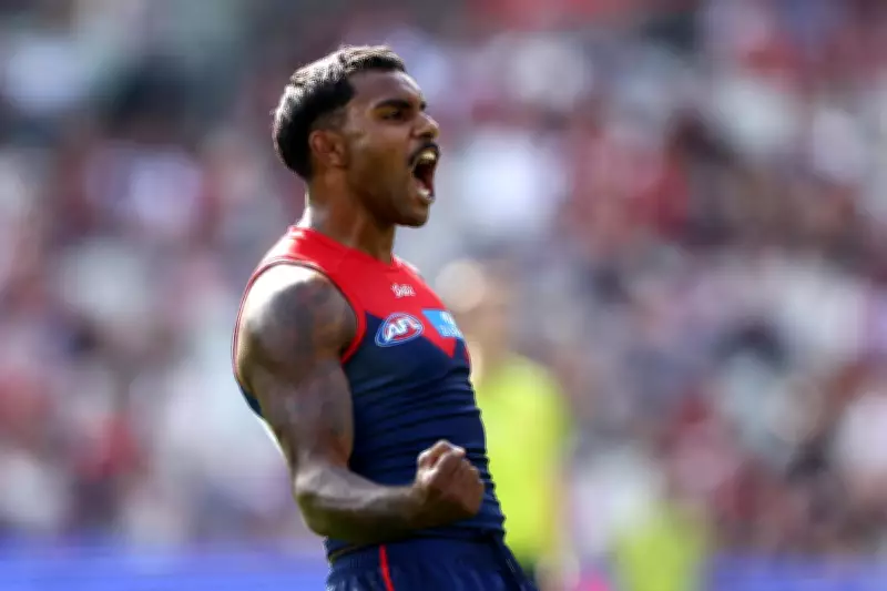 Xavier Ellis Urges Andrew Brayshaw to Lead Fremantle's Charge Against Kysiah Pickett