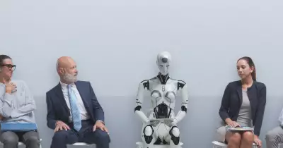 AI Hesitation Widens Productivity Gap in Australian Economy, Report Warns