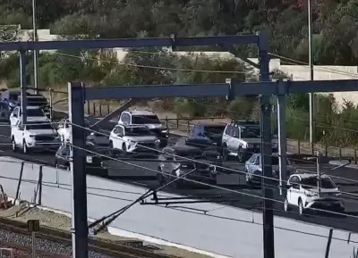 Perth Traffic Chaos: Kwinana Freeway and Leederville Crashes Cause Peak-Hour Delays