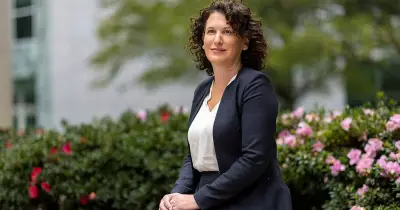 Public Servants' Annual Leave to Increase for First Time Since 1970