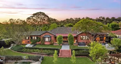 Tea Gardens Homestead: Ngunnawal's Hidden 1860s Gem Now Under Offer