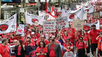 Thousands of Victorian Teachers Strike Over Pay Dispute, Forcing Hundreds of School Closures