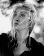 The Enduring Allure of Carolyn Bessette-Kennedy's '90s Fashion Legacy