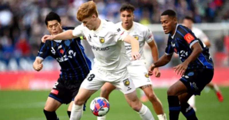 Auckland A-League Match Suspended Amid Title Race Drama