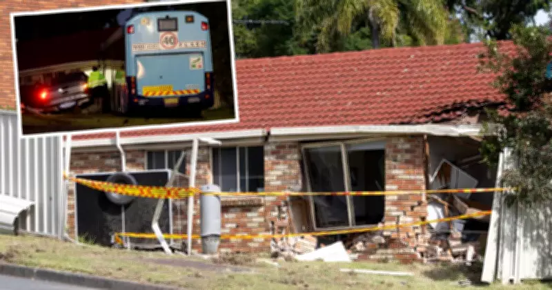 Five Injured in Balmoral Bus and Ute Collision, Witness Provides Aid