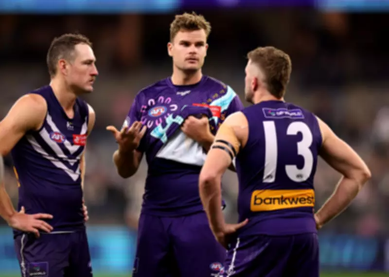 Fremantle Dockers cautious over Sean Darcy's calf injury, Cox gets chance