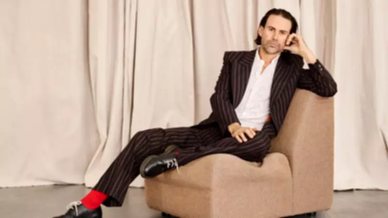 Grinspoon Frontman Phil Jamieson Swaps Smoke Machines for Intimate Acoustic Show in Townsville