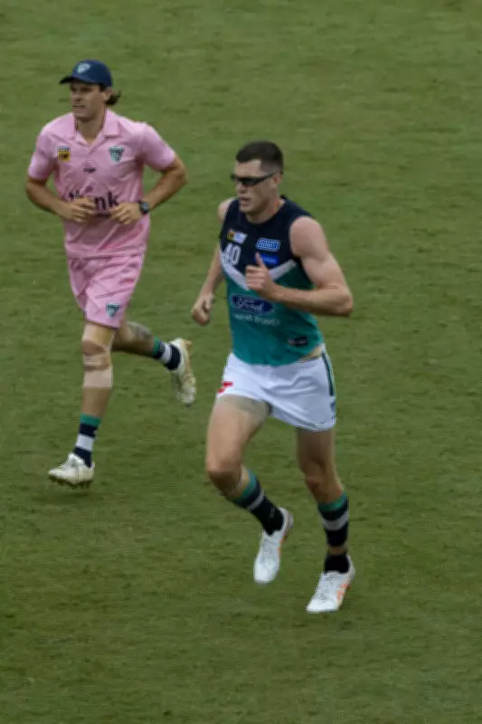 Jeremy Sharp Lauds Mason Cox's Impact in Fremantle Dockers' Peel Thunder Game