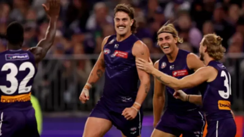 Luke Jackson's 'unicorn' goals power Fremantle Dockers to win over Carlton