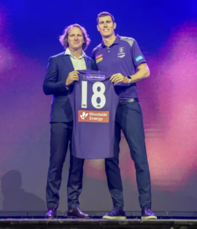 Mason Cox Set to Shine in Western Derby Debut for Fremantle Dockers