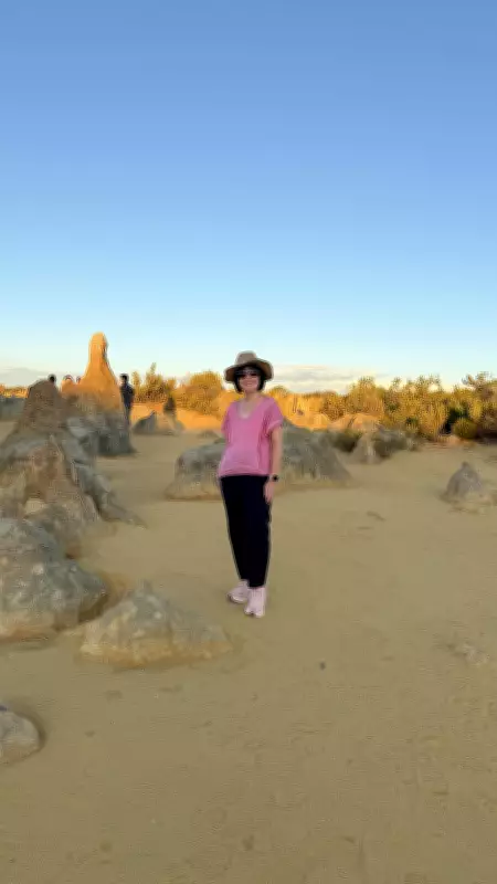 Perth Local's Long-Awaited Journey to the Pinnacles on a Stargazing Tour