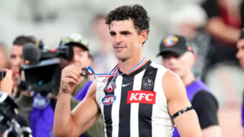 Scott Pendlebury hailed as AFL legend after record Anzac Day performance