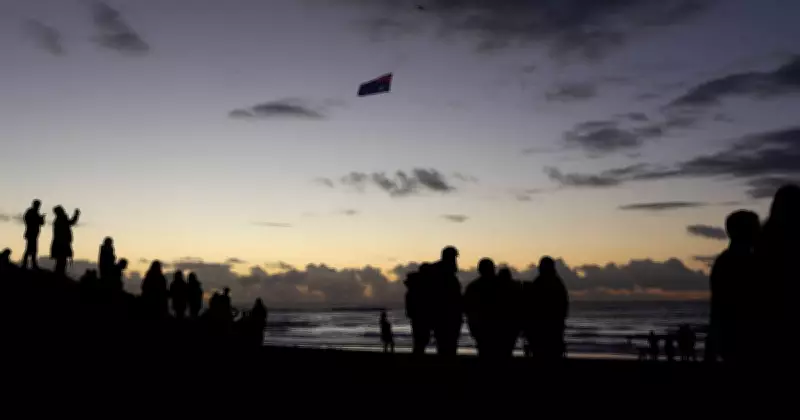 Thousands Brave Showers for Newcastle Dawn Service