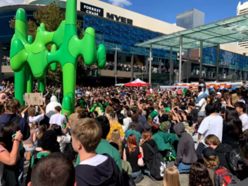 Thousands Gather to 'Hail the Cactus' in Perth, Organiser Calls for Annual Festival