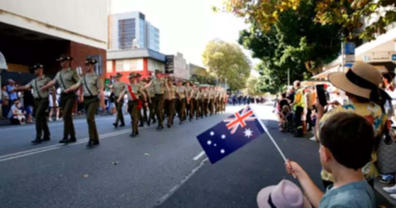 Thousands Honour Veterans at Wollongong 2026 Anzac Day March