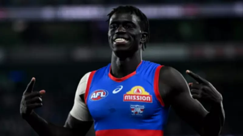 Western Bulldogs' Buku Khamis Emerges as Defensive Secret Weapon