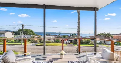 First Home Buyers Win Mount Warrigal Home for $1.02 Million at Auction