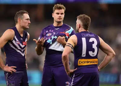 Fremantle Dockers cautious over Sean Darcy's calf injury, Cox gets chance