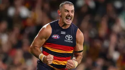 Walker's Late Heroics Seal Thrilling One-Point AFL Victory for Adelaide Over St Kilda