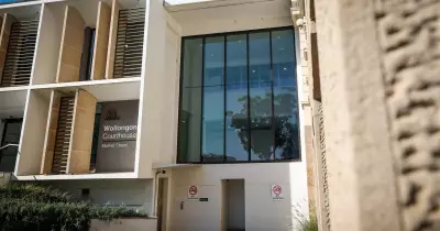 Wollongong Waitress Groper Blames Alcohol, Vows 'Hopefully' Not to Repeat Offense