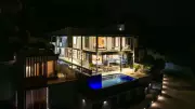 Kalamunda's 29 City Vista: A Masterpiece with Million-Dollar Views and Off-Grid Luxury
