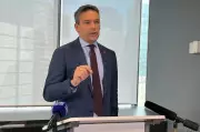 New Minister Confronts Ambulance Ramping Crisis as Latest Data Reveals Escalation