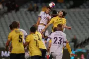 Perth Glory's Finals Hopes Fade After 2-2 Draw with Central Coast Mariners