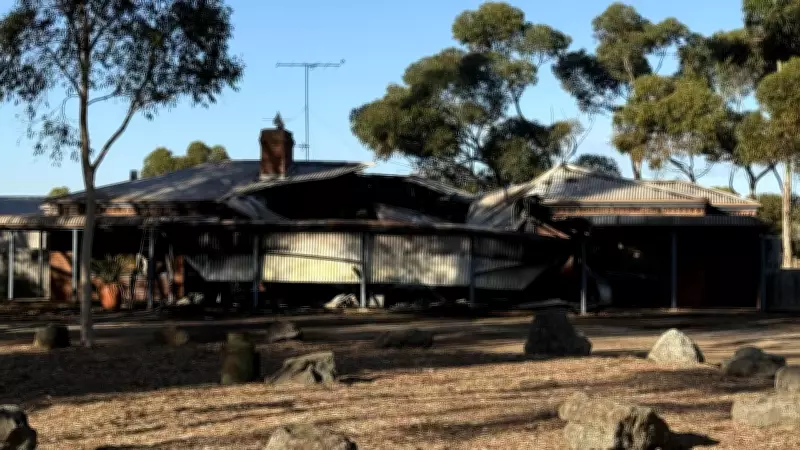 Firefighters Battle Ferocious House Blaze in Lara, Geelong