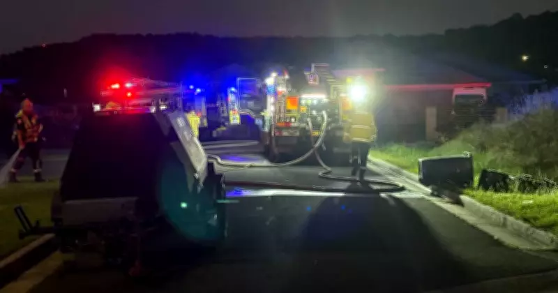 Firefighters praised for rapid response to Albion Park unit blaze