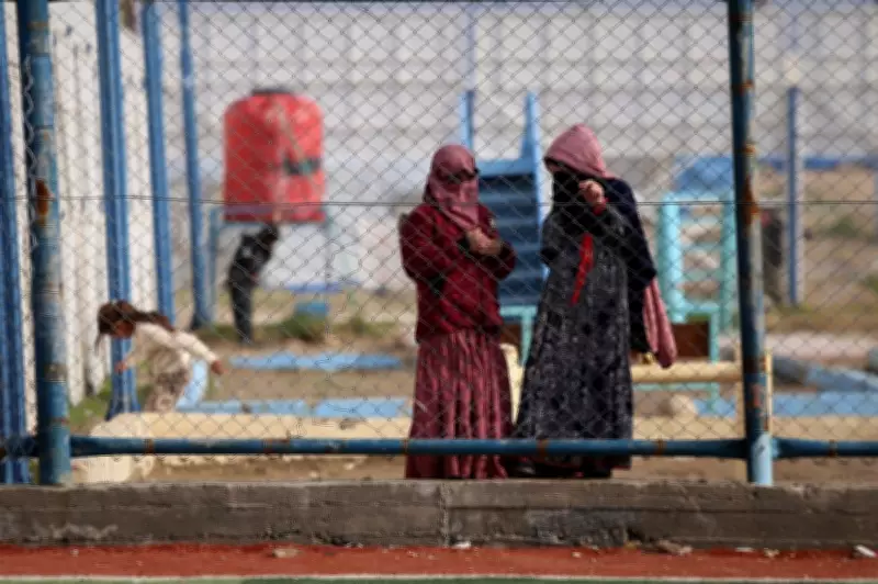 Islamic State-linked families plan return to Australia from Syria