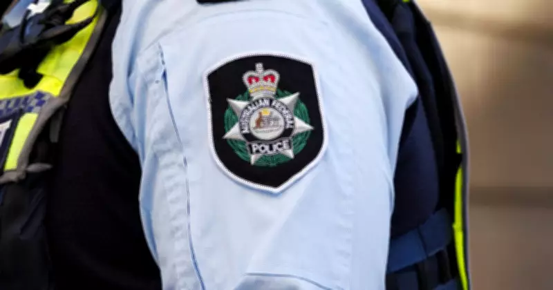 Man runs naked through Belconnen Mall, assaults multiple people