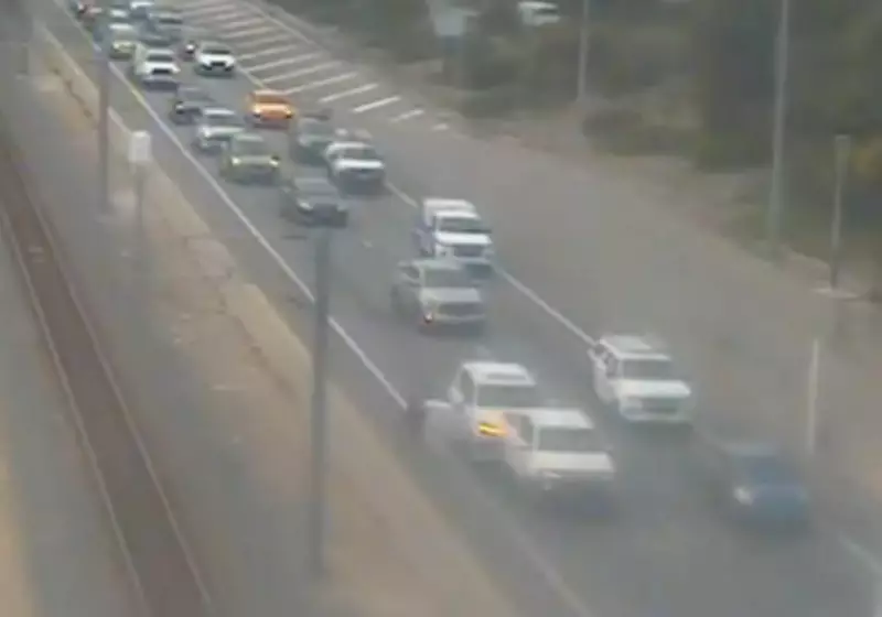 Perth Traffic Chaos: Crash Blocks Lane on Kwinana Freeway in Atwell