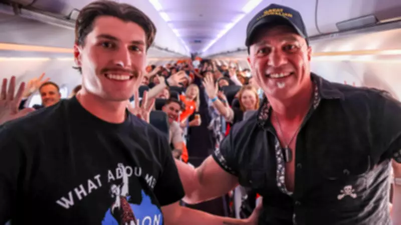 Shannon Noll Turns Jetstar Flight into Hilarious Lookalike Party