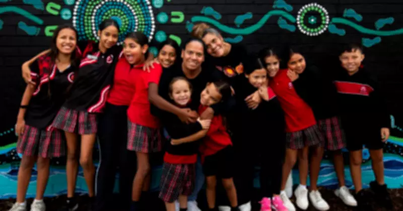 Sisters torn apart by Stolen Generations share story at school