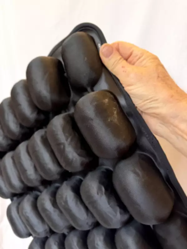 Sondur Inflatable Travel Pillow Review: Is It Worth the Hype?