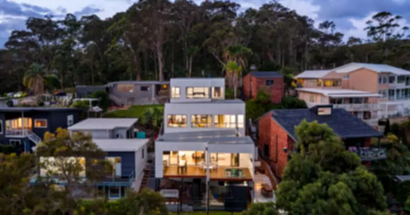 Stunning Eleebana Home Designed for Lake Views Hits Market