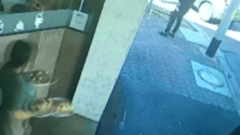 Woman charged after allegedly smacking plates into waitress's face in Melbourne